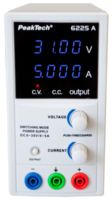 P 6225 A PeakTech Bench Power Supplies and Loads Image 1